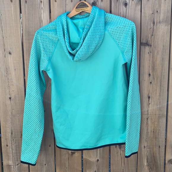 Nike sweater - Picture 2 of 3